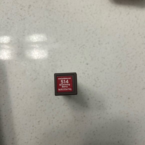 Burt's Bees 100% Natural Moisturizing Lipstick - Picture 2 of 4